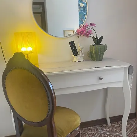 Al B6 Close To Venice